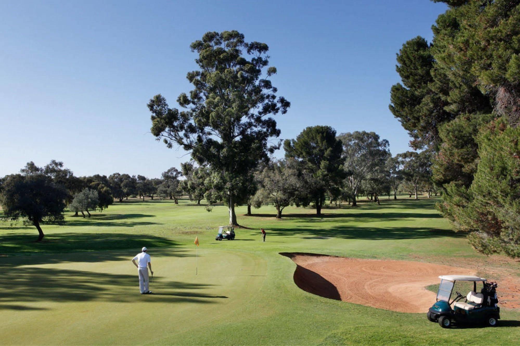 Renmark Country Club Exterior photo