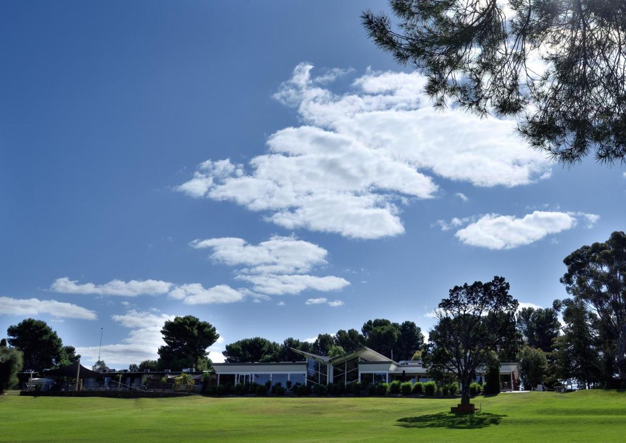 Renmark Country Club Exterior photo