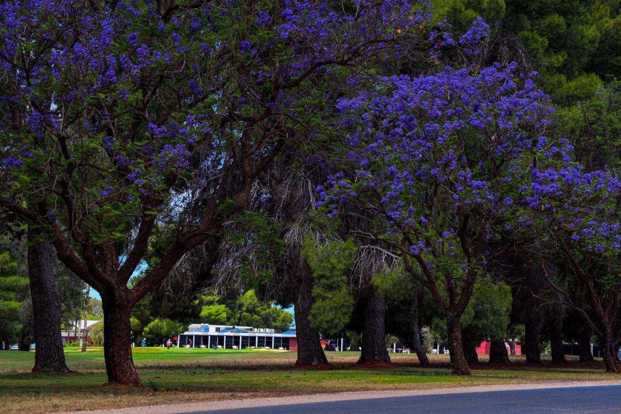 Renmark Country Club Exterior photo